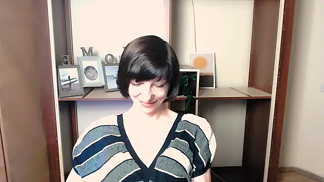  AngeliaFlow  online show from 7, 11, 2025