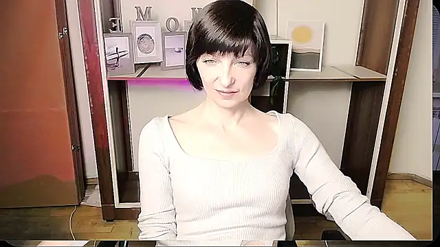 Snapshot of _AngeliaFlow_ chatting on 15, 6, 2026 AngeliaFlow online show from 15, 6, 2026