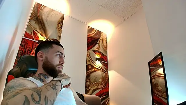 Snapshot of Luke_davis01 chatting on 21, 4, 2026 Luke davis01 online show from 21, 4, 2026