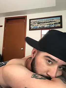 Noa Bonucci online show from 19, 2, 2025