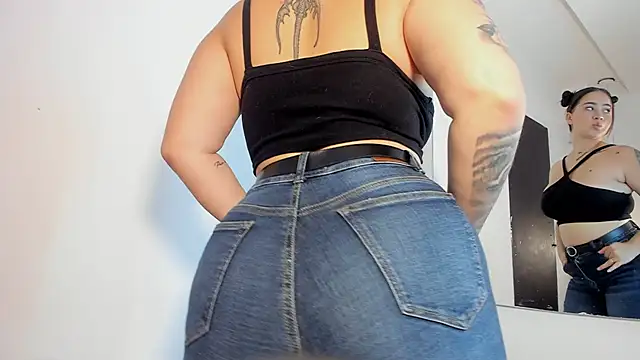 Snapshot of Morgan_Wright chatting on 13, 2, 2025 Morgan Wright online show from 13, 2, 2025