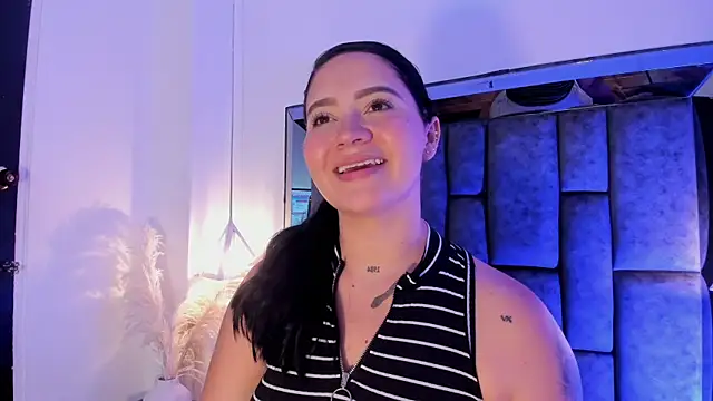 Snapshot of Morgan_Wright chatting on 12, 3, 2025 Morgan Wright online show from 12, 3, 2025