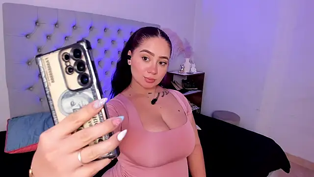 Snapshot of Morgan_Wright chatting on 16, 12, 2025 Morgan Wright online show from 16, 12, 2025