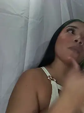 Sophia Brunett online show from 2, 2, 2026