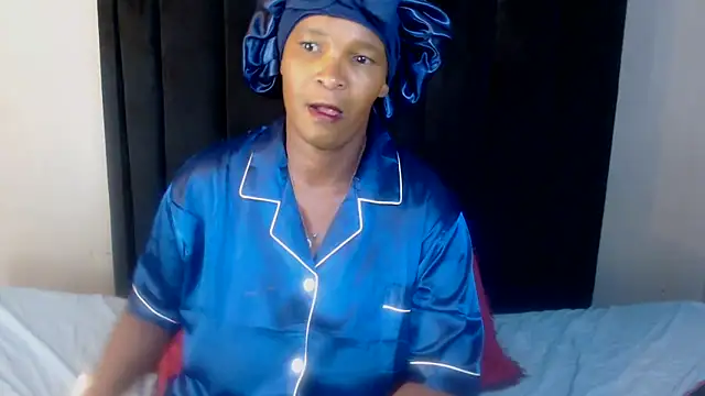 Snapshot of BLACKMALFXXX chatting on 14, 10, 2025 BLACKMALFXXX online show from 14, 10, 2025