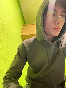 Snapshot of stormmart18 chatting on 7, 2, 2025 stormmart18 online show from 7, 2, 2025