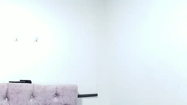 Skye Moore online show from 20, 10, 2025