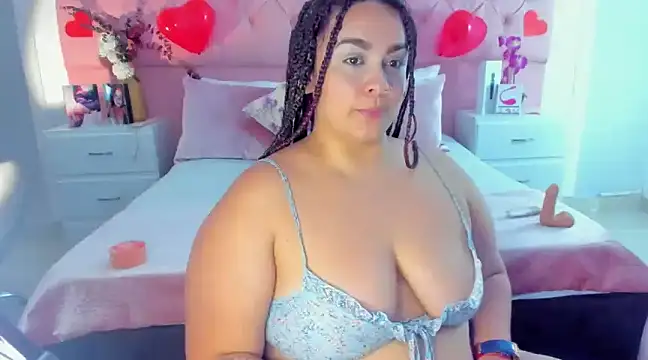 KourtneyEvans online show from 17, 2, 2025