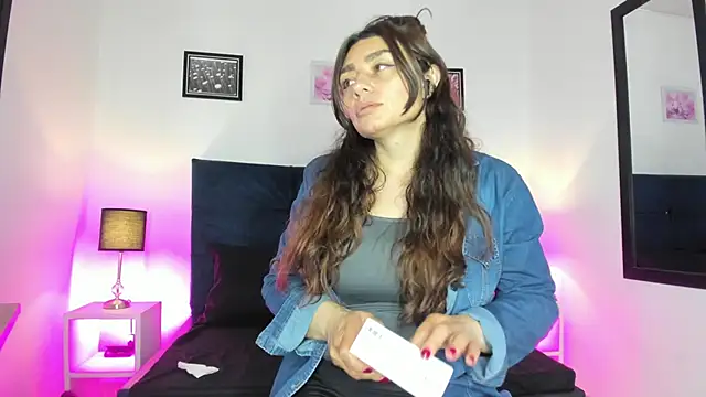  michonne  online show from 10, 2, 2025