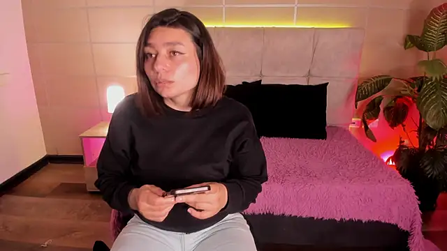 Snapshot of _michonne_ chatting on 22, 4, 2026 michonne online show from 22, 4, 2026