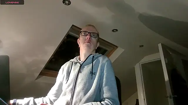 AdmiredThirty online show from 16, 1, 2026