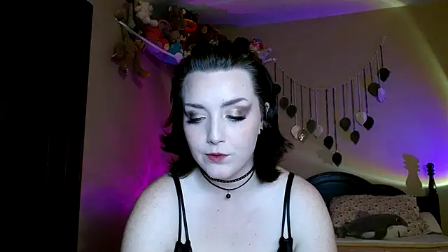 Snapshot of lilmisspuppet chatting on 8, 8, 2026 lilmisspuppet online show from 8, 8, 2026