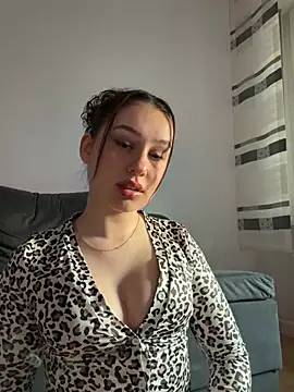 Snapshot of Daria-maus24 chatting on 21, 5, 2026 Daria-maus24 online show from 21, 5, 2026