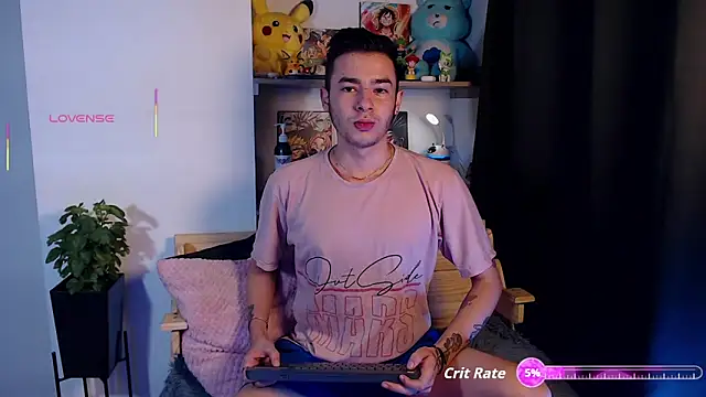 Snapshot of kyle_clint07 chatting on 10, 9, 2025 kyle clint07 online show from 10, 9, 2025