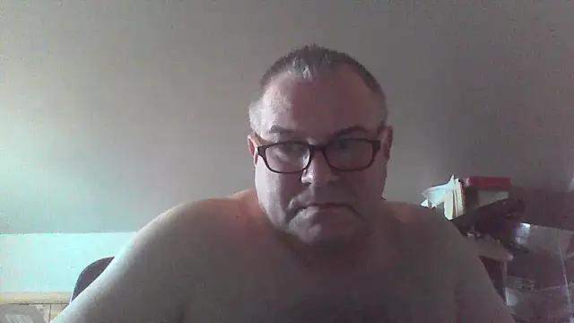 Snapshot of mkestr69 chatting on 13, 2, 2026 mkestr69 online show from 13, 2, 2026