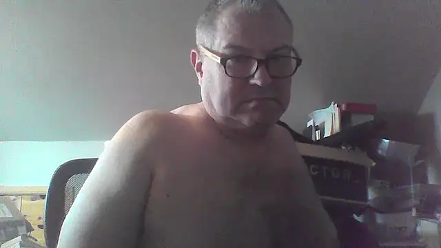 Snapshot of mkestr69 chatting on 20, 2, 2026 mkestr69 online show from 20, 2, 2026