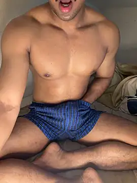 jimi-3011 online show from 17, 4, 2026