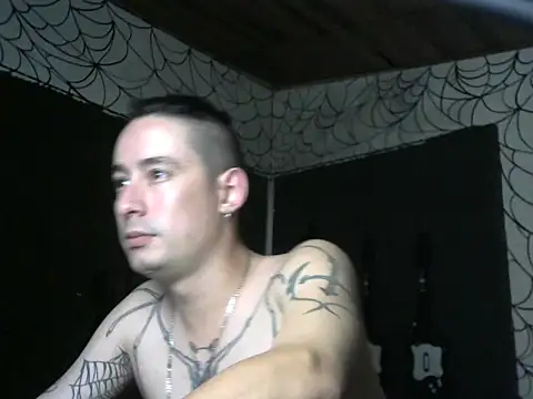 Snapshot of vampireathome chatting on 6, 3, 2026 vampireathome online show from 6, 3, 2026