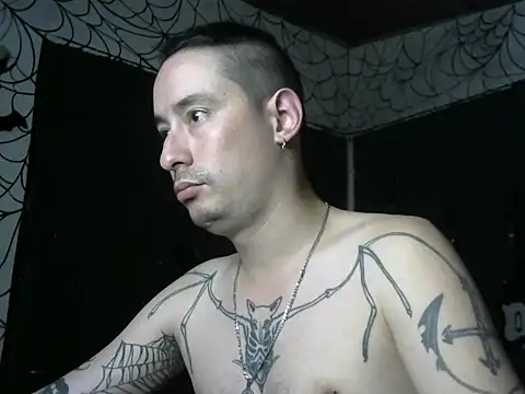 Snapshot of vampireathome chatting on 10, 3, 2026 vampireathome online show from 10, 3, 2026