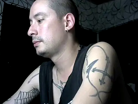 Snapshot of vampireathome chatting on 11, 3, 2026 vampireathome online show from 11, 3, 2026