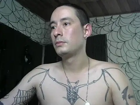 Snapshot of vampireathome chatting on 20, 3, 2026 vampireathome online show from 20, 3, 2026