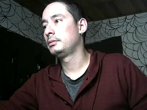 Snapshot of vampireathome chatting on 5, 4, 2026 vampireathome online show from 5, 4, 2026
