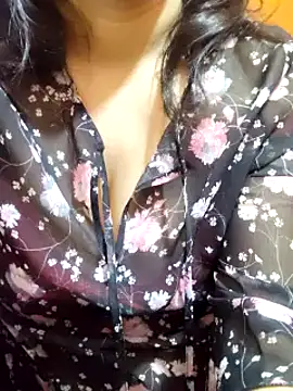 Your cutiepie  online show from 7, 3, 2025