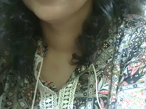 Snapshot of Your_cutiepie_ chatting on 8, 3, 2026 Your cutiepie online show from 8, 3, 2026