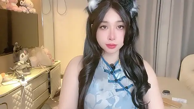 Moonccoi online show from 24, 10, 2025