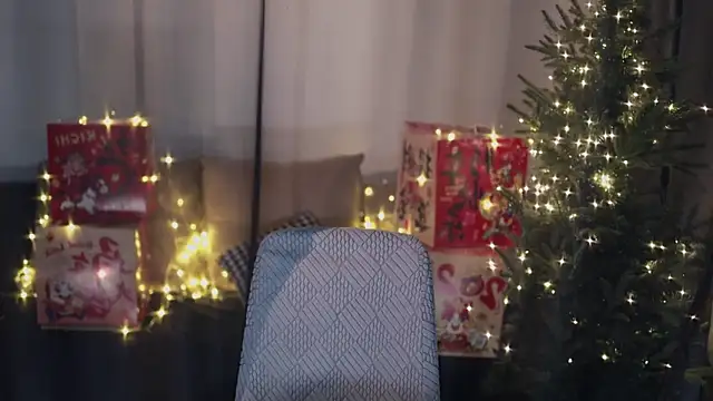 Moonccoi online show from 7, 2, 2026