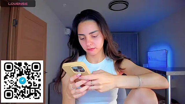 EmiliaZen online show from 24, 11, 2025