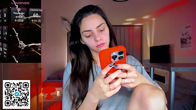 Snapshot of EmiliaZen chatting on 25, 3, 2026 EmiliaZen online show from 25, 3, 2026