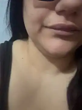 Snapshot of daianaspencer chatting on 5, 2, 2026 daianaspencer online show from 5, 2, 2026