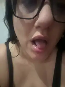 Snapshot of daianaspencer chatting on 9, 2, 2026 daianaspencer online show from 9, 2, 2026