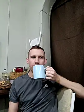 Snapshot of Dimyanmodel chatting on 8, 2, 2025 Dimyanmodel online show from 8, 2, 2025