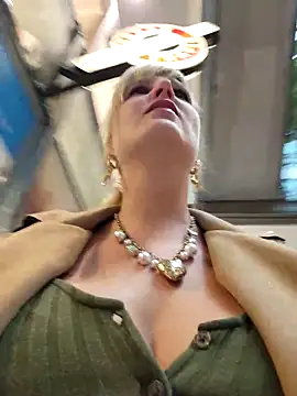 Sexybiene969 online show from 27, 9, 2025