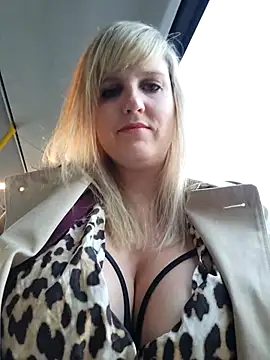 Sexybiene969 online show from 30, 9, 2025