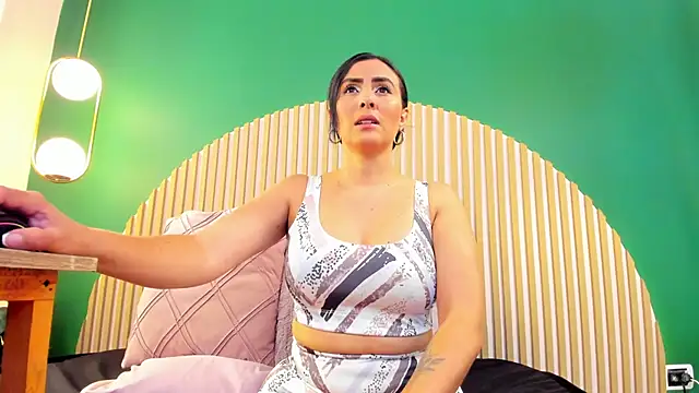 Snapshot of scarlet_edwars chatting on 12, 2, 2026 scarlet edwars online show from 12, 2, 2026