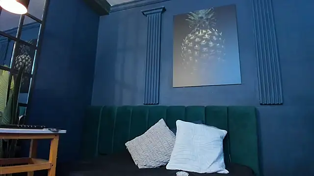 Snapshot of scarlet_edwars chatting on 1, 4, 2026 scarlet edwars online show from 1, 4, 2026