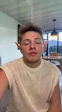 Angel Montiell online show from 31, 10, 2025