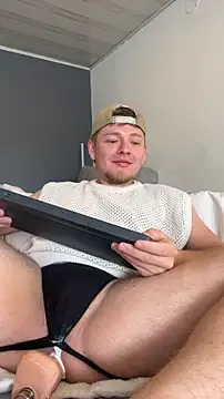 Angel Montiell online show from 4, 12, 2025