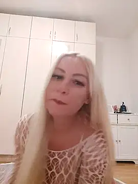 visnjica online show from 6, 10, 2025