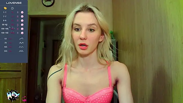 Caramel piegirl online show from 14, 2, 2025