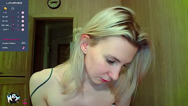 Caramel piegirl online show from 17, 2, 2025