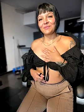 Snapshot of Dulce__Boyd chatting on 3, 10, 2025 Dulce Boyd online show from 3, 10, 2025