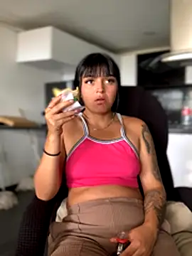 Snapshot of Dulce__Boyd chatting on 28, 10, 2025 Dulce Boyd online show from 28, 10, 2025