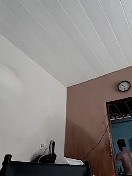 Snapshot of shuelldin chatting on 13, 4, 2026 shuelldin online show from 13, 4, 2026