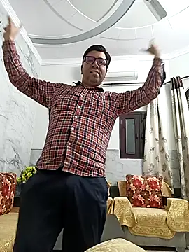 Snapshot of innocentboy1987 chatting on 17, 3, 2025 innocentboy1987 online show from 17, 3, 2025