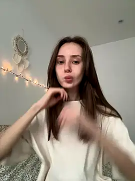 RosieMills online show from 16, 12, 2025