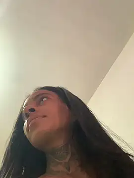 Snapshot of casalshowtime2 chatting on 18, 10, 2025 casalshowtime2 online show from 18, 10, 2025